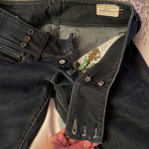 Diesel Jeans. Size 28 - Picture 3 of 8